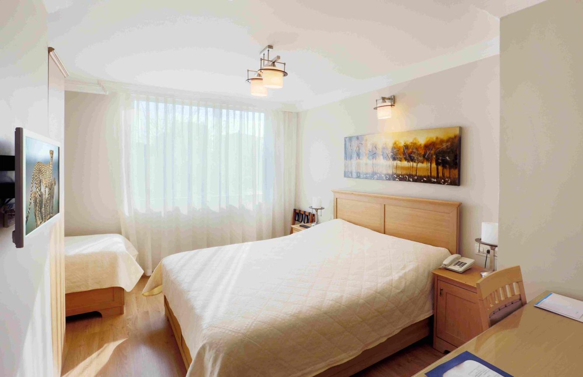 Hotel Expocity Istanbul Exteriör bild